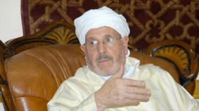 وزارة الشؤون الدينية تحذر من “وعاظ” وهميين يجندون الشباب لصالح الإرهاب