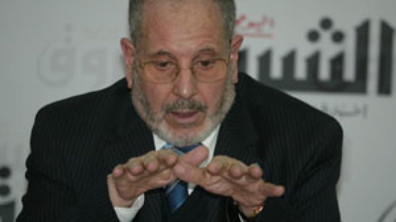 غلام الله يرفع الحجر عن الأموال المجمدة للجمعيات الدينية المحلة بسبب الإرهاب