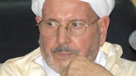 غلام الله: على الجزائرية تطبيق القانون في قضية نزع الخمار في صورة الجواز البيومتري