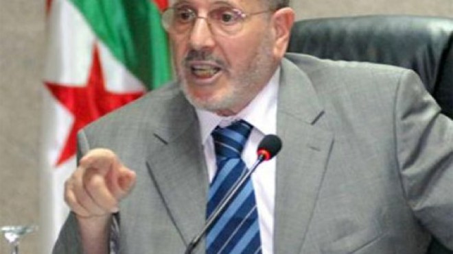 الشؤون الدينية تحذر الجزائريين من فتاوى الأجانب