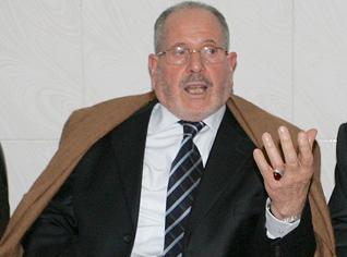 Les Algériens font don de 31 milliards de dinars pour la construction de mosquées