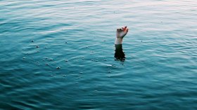 شواطئ الطارف وبِركها تبتلع 7 ضحايا في 19 يوما