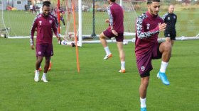 ظهور بن رحمة لِأوّل مرّة في أجواء التدريبات