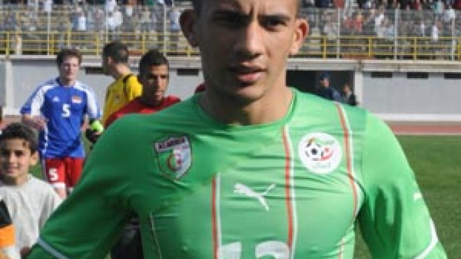 ‮”‬ثقة‭ ‬بن‭ ‬شيخة‭ ‬تزيدني‭ ‬عزيمة‭ ‬وأسعى‭ ‬لإقناع‭ ‬سعدان‭ ‬بإمكانياتي‮”‬