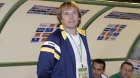 سيموندي وكاروف وفيلود يتجسسون على غيغر