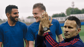 غيغز: “مانشستر يونايتد في حاجة إلى ثنائي مثل فاردي ومحرز”