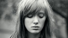 أخشى الفضيحة رغم أنني حجبت نفسي خلف الأسوار بعيدا عن الأنظار