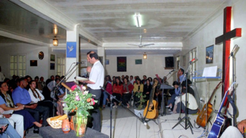 حملات التنصير تزحف نحو المدارس الإبتدائية والكشافة بقسنطينة