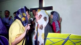 نواب يرفعون لائحة تطالب الحكومة بفتح نقاش حول التنصير بالبرلمان