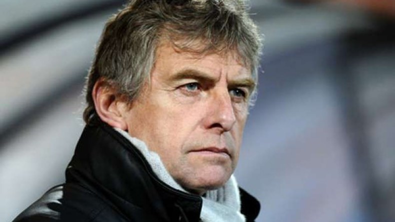 غوركوف‮ ‬يفاضل بين نعماني‮ ‬وميباراكو في‮ ‬قائمة مباراة السيشل