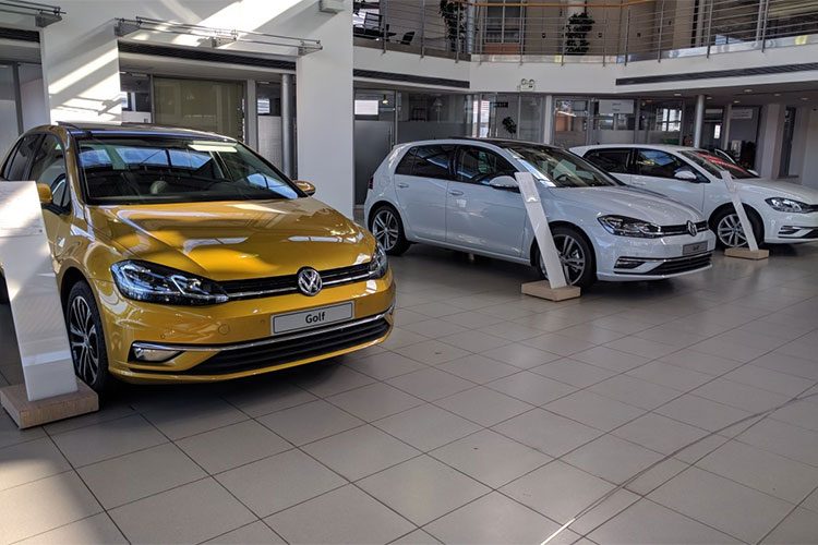 Volkswagen suspend son activité en Algérie