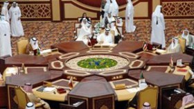 الملوك والأمراء العرب يتكتلون لحماية أنفسهم من ثورات شعوبهم