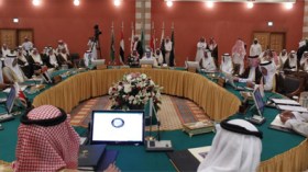 أمريكا ودول الخليج تتعهد بمساعدات قيمتها مليار دولار لسوريا