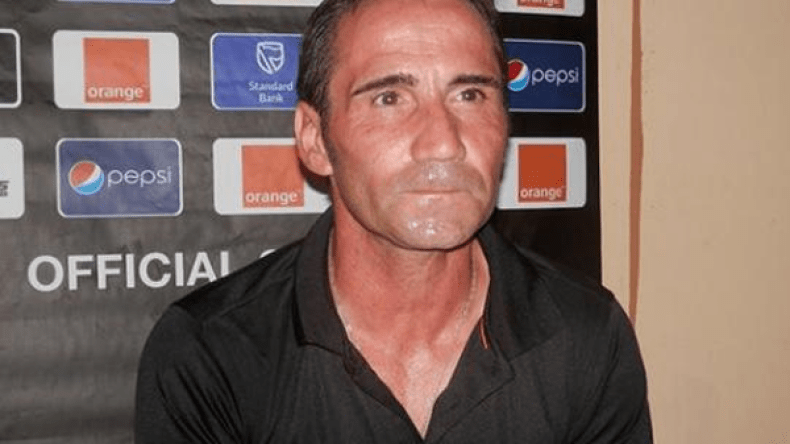 طلاق بالتراضي بين غوميز وبوشول وبوزيدي لخلافته