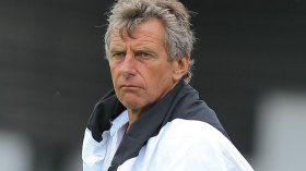 غوركوف أستاذ الرياضيات لـ”تشفير” نجاحات “الخضر”