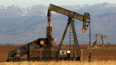 Gordon Brown seeks a 'new deal' with oil states to stem soaring energy bills