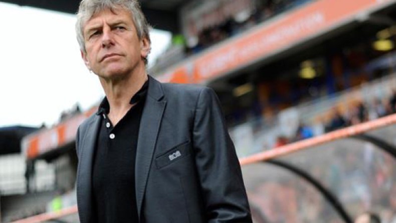 غوركوف يضع بلفوضيل وبودبوز ضمن لائحته الموسعة لتصفيات “كان” 2015