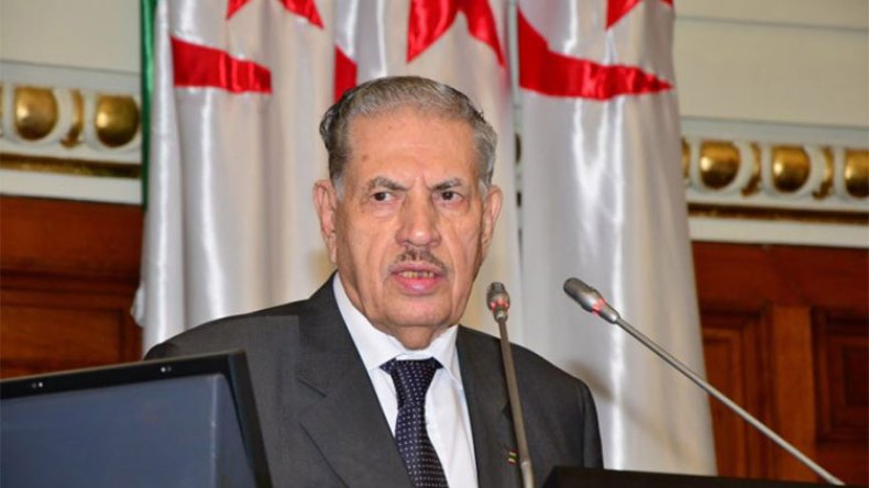 أحزاب ترد على عرّابي المرحلة الانتقالية وتتمسك بالانتخابات