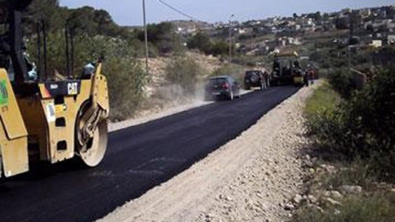 غول يكشف عن برنامج لتحديث الطرقات عبر كامل أنحاء الوطن