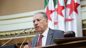 قوجيل: تقرير ستورا نسخة ثانية من سلم الشجعان