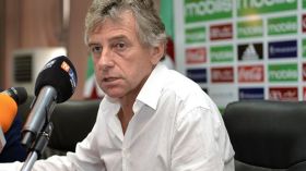 “غوركوف” للجزائريين: ليس لديكم منتخب كبير!