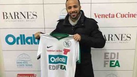 قورمي يلتحق بفريق سويسري من الدرجة الثالثة