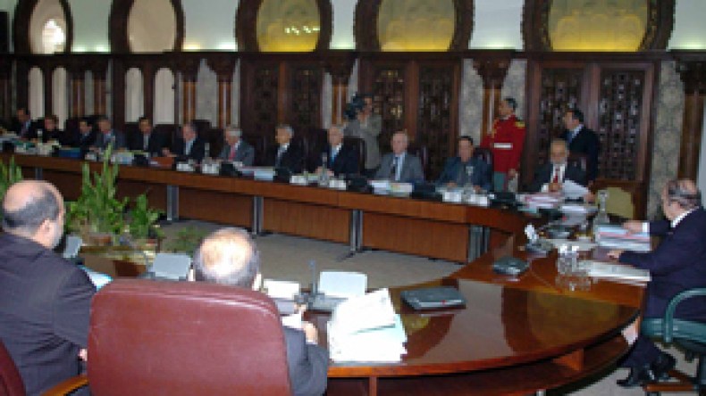 مجلس الوزراء يناقش لأول مرة جدوى تغيير العطلة الأسبوعية