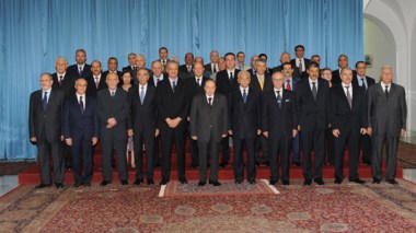 Sellal exige des 15 ministres sortants,  de déclarer  leurs biens après avoir quitté le gouvernement