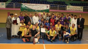 أئمة ينتقلون من ميدان الدعوة إلى ميدان كرة القدم!