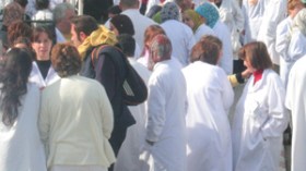 سبع نقابات مستقلة تشل القطاعات الحيوية في أربعاء الغضب