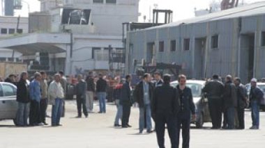 Algérie/ Une grève des dockers paralyse le port d’Alger.