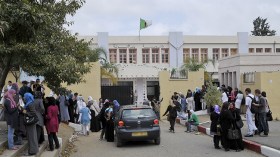 “الكلا” تشلّ الدراسة في 23 أكتوبر