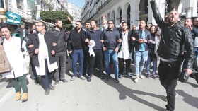 الأطباء المضربون “مغرر بهم”.. ونوايا حسبلاوي حسنة!