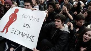 La Grèce embrasée…