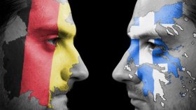 كأس أوروبا 2012 غرقت في السياسة والاقتصاد