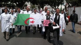 إضراب‭ ‬الأخصائيين‭ ‬يشل‭ ‬المستشفيات‭ ‬والمواطن‭ ‬يدفع‭ ‬الفاتورة‭ ‬من‭ ‬صحته