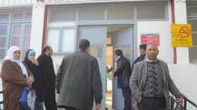 الممرضون وأطباء الاستعجالات والطلبة المتربصون ينقذون المستشفيات من الشلل