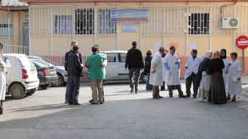 أطباء يطالبون وزير التعليم العالي بفتح تحقيق حول اختبار ونتائج مسابقة التخصص بالبليدة