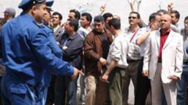 المساعدون التربويون يهددون بالعودة للاحتجاج