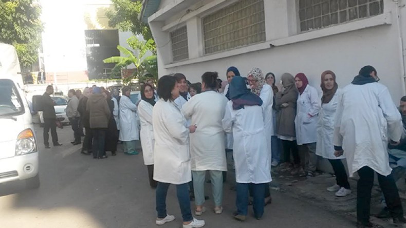 4 آلاف عامل بمصطفى باشا يحتجون ويهددون بشل المستشفى