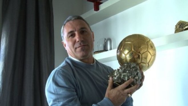 النجم البلغاري ستويشكوف مفاجأة بوملة لأنصار “العميد”