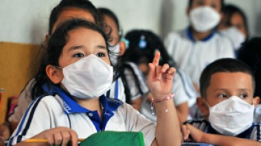 Algeria closes four classrooms as swine flu hits pupils