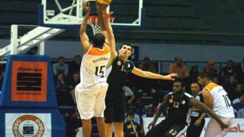 تجميد نتيجة المجمع النفطي الجزائري والجيش القطري