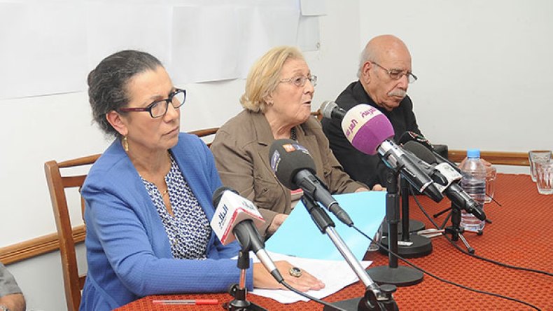 “يا سيدي الرئيس نريد رؤيتك.. لن نتراجع والشارع خط أحمر”