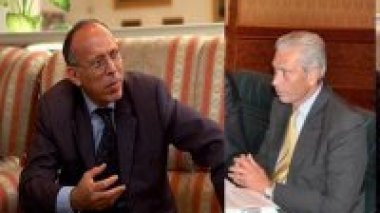 Algérie/Grande-Bretagne: Aqmi et la prolifération d'armes au Sahel au cœur d'une réunion