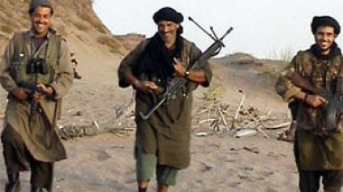 Three terrorist surrender east of Algiers