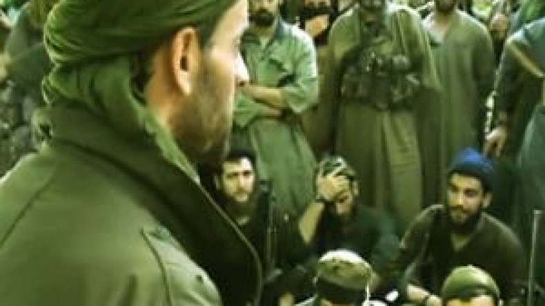 الأمن أحبط  محاولة تجنيد “مرتزقة أجانب” بساحة الشهداء