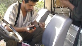 شبكات الاتصالات عبر الهاتف النقال وراء الإطاحة بأخطر الإرهابيين