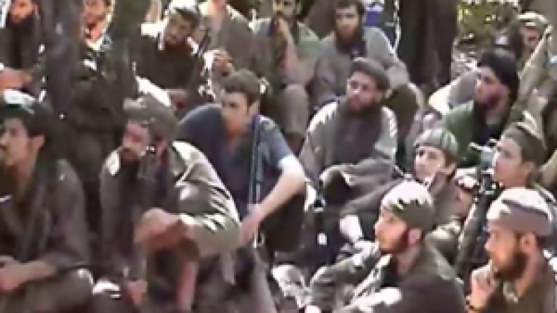 استفيقوا واجنحوا إلى السلم فأنتم  بمستشفى للمجانين والحشاشين