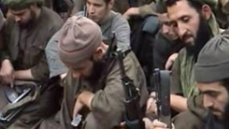 تلاميذ وجامعيون حاولوا الالتحاق بالجماعات الإرهابية بمعسكر